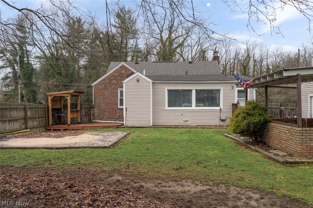 1402 S Chapel Street