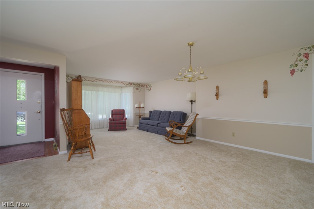 668 Highland Avenue