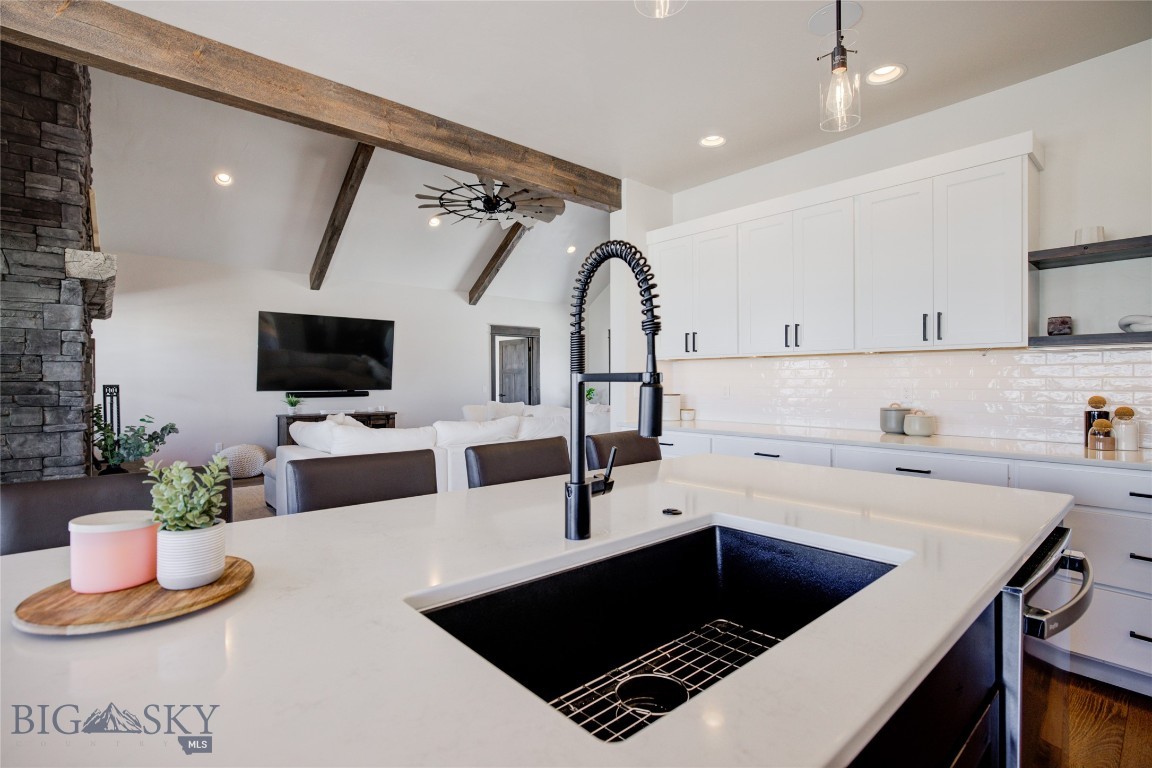 7 Soaring Eagle Road