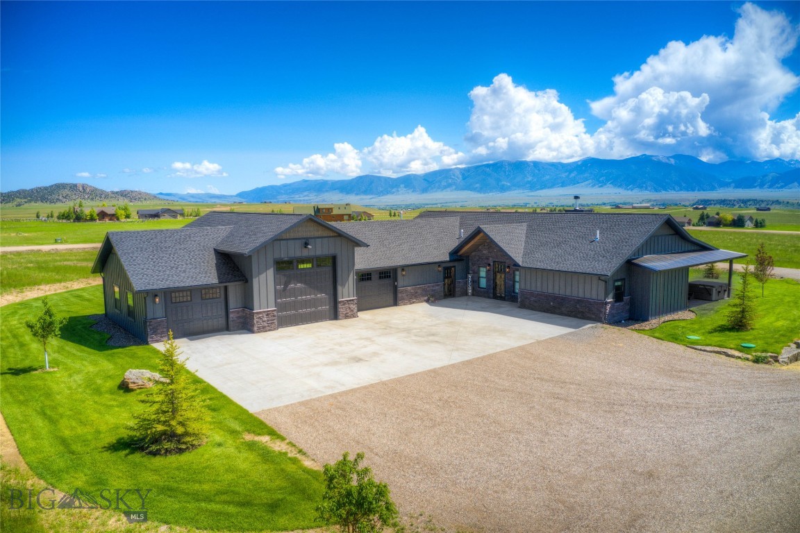 7 Soaring Eagle Road