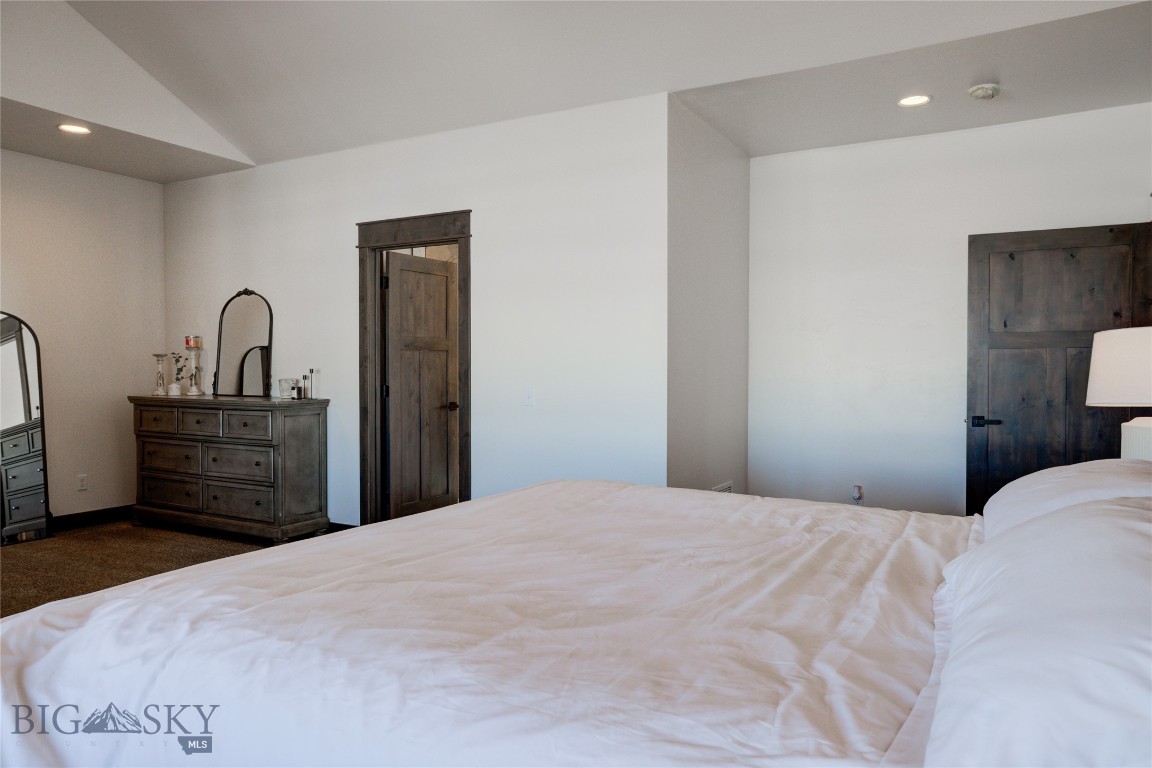 7 Soaring Eagle Road