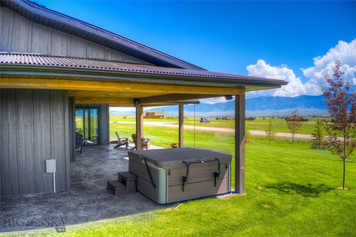 7 Soaring Eagle Road