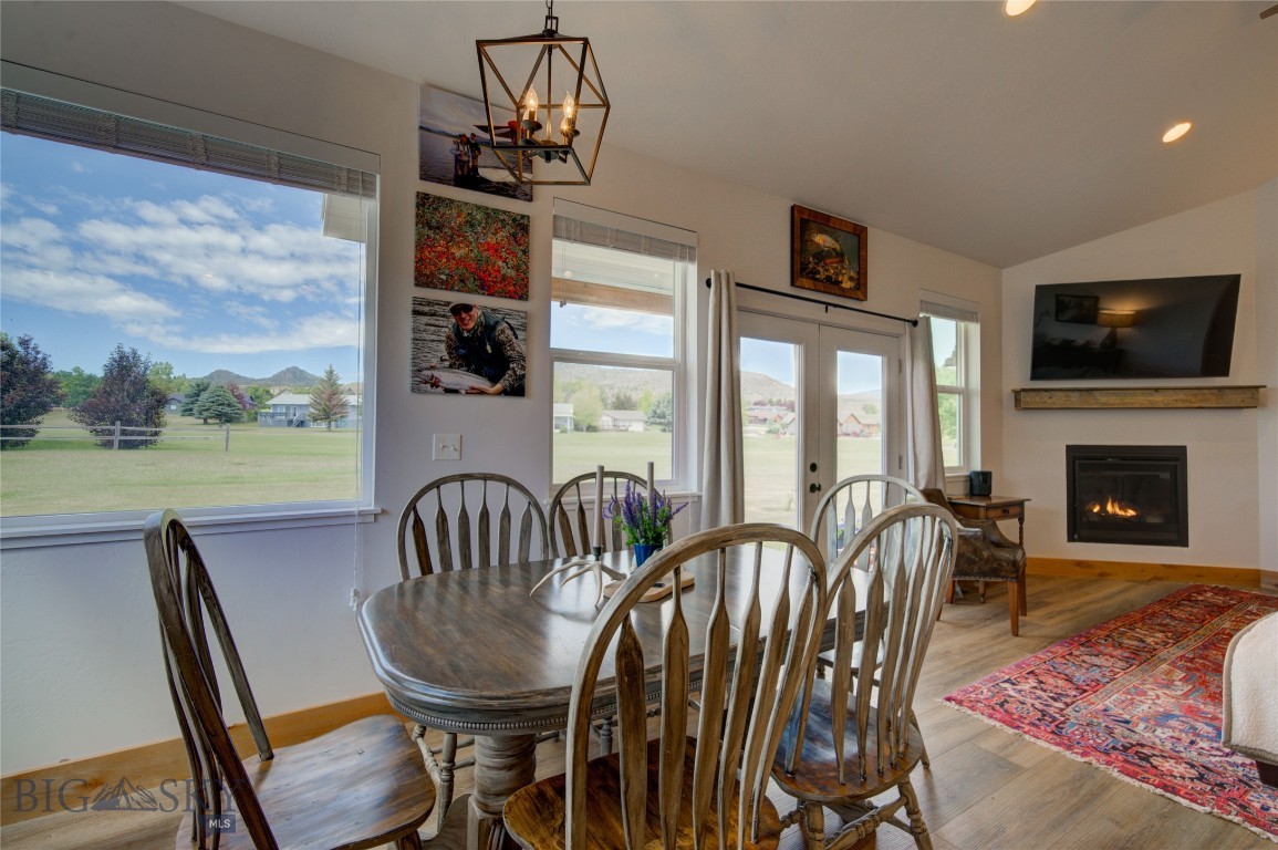 6 Ramshorn Mtn Court