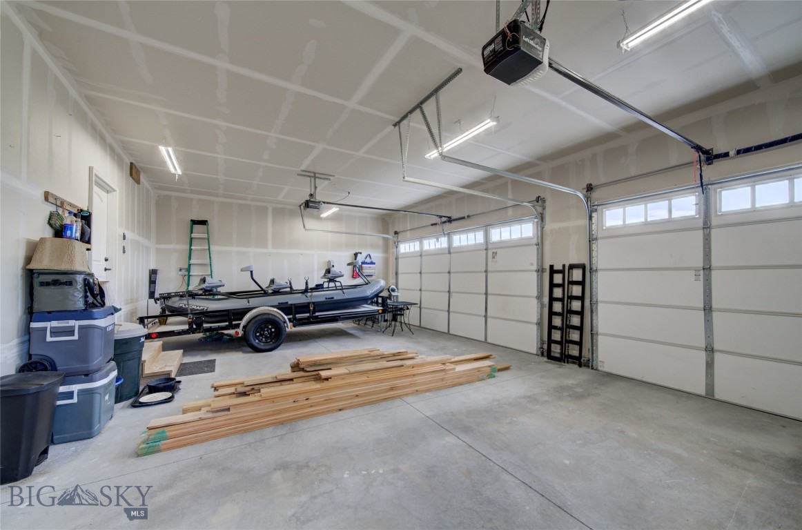 6 Ramshorn Mtn Court