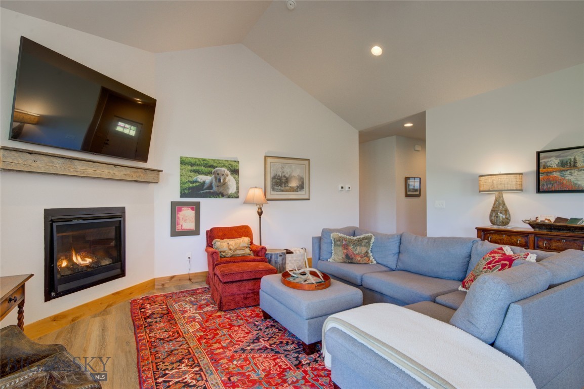 6 Ramshorn Mtn Court