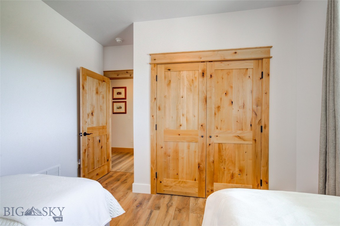 6 Ramshorn Mtn Court