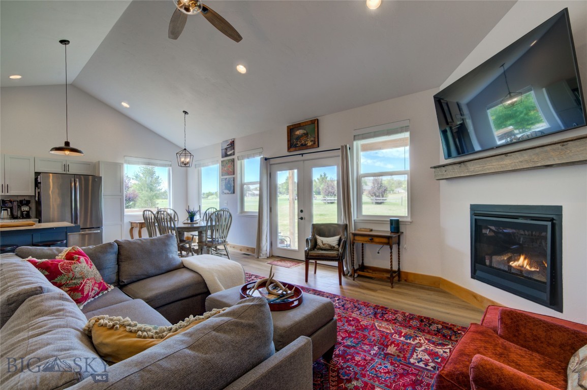 6 Ramshorn Mtn Court