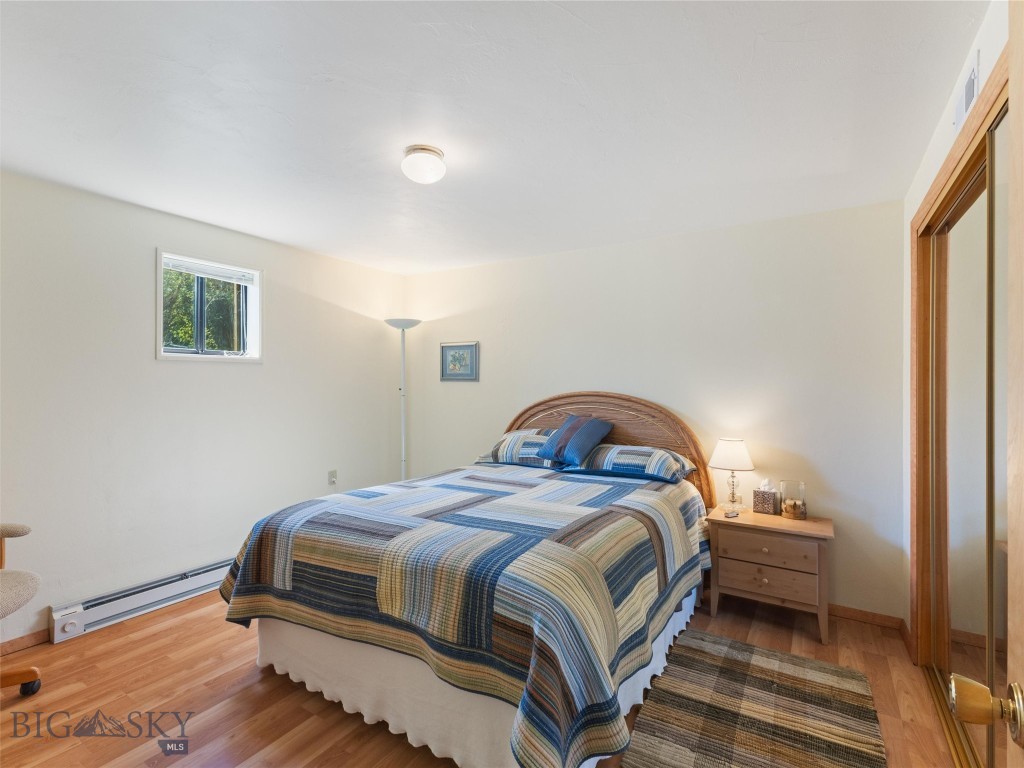 101 E Armitage Street