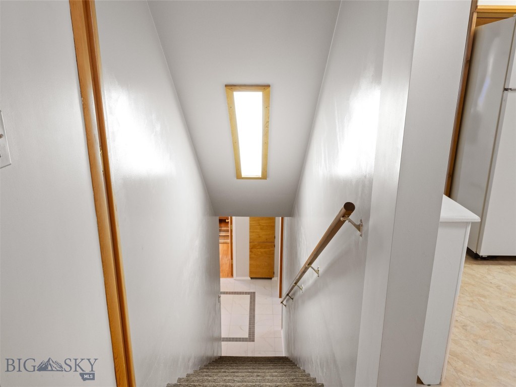 101 E Armitage Street