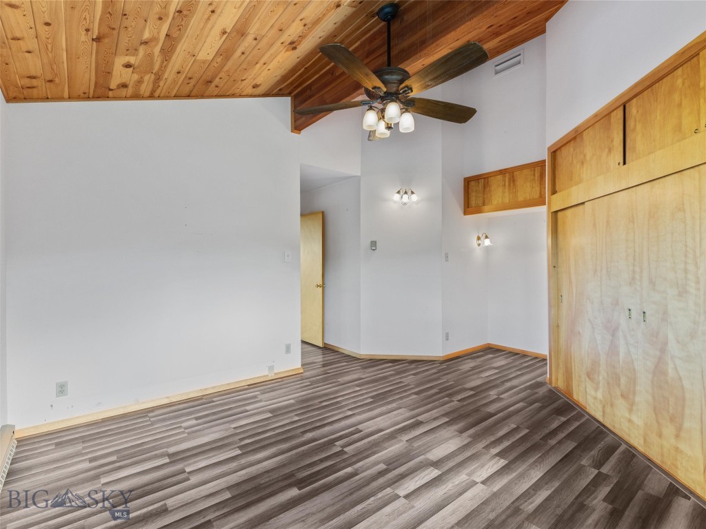 106 Two Bumps Loop E