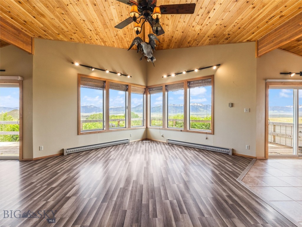 106 Two Bumps Loop E