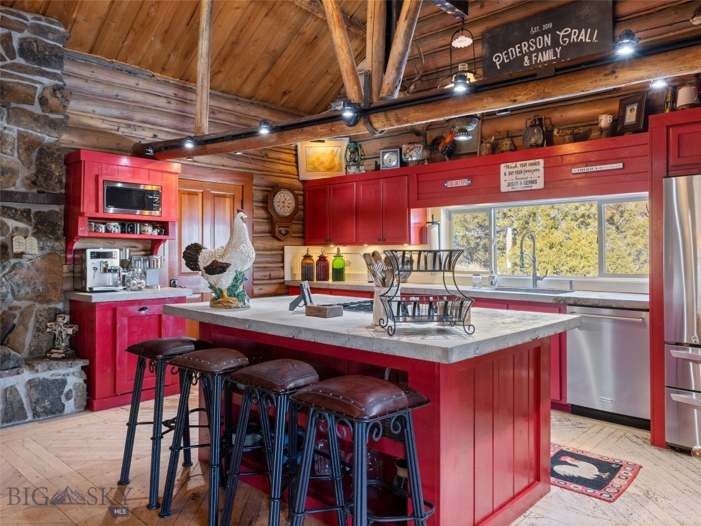 107 Dry Creek Trail