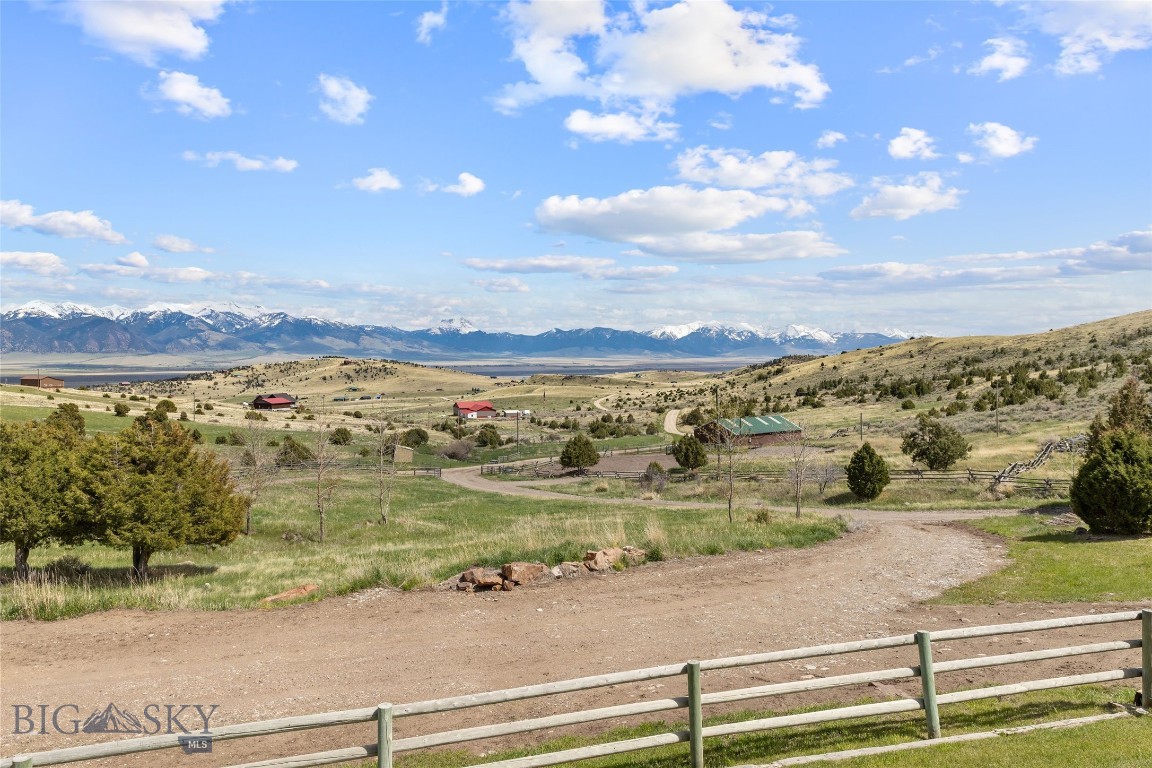 107 Dry Creek Trail