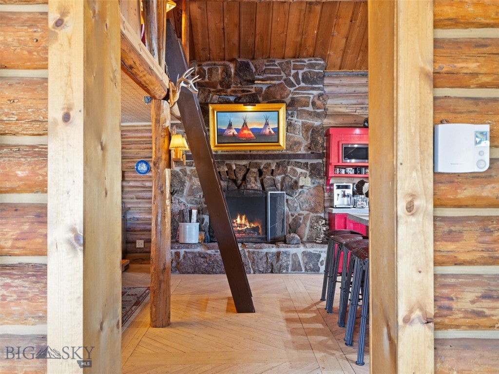 107 Dry Creek Trail