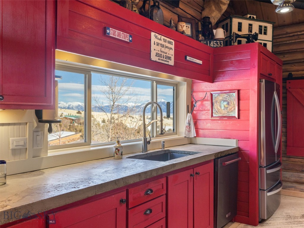 107 Dry Creek Trail