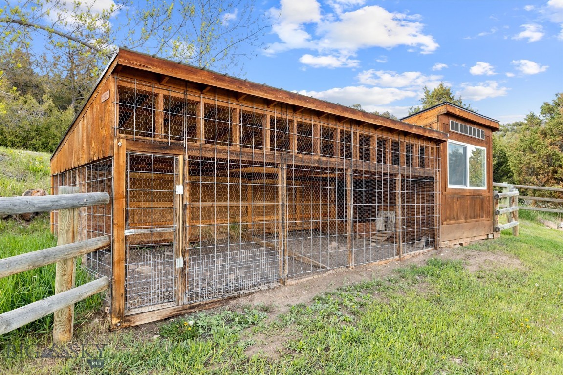 107 Dry Creek Trail