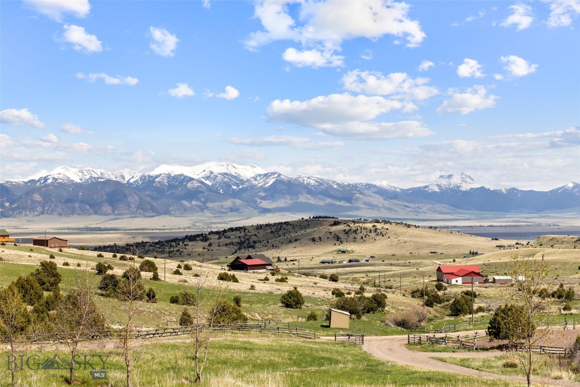 107 Dry Creek Trail