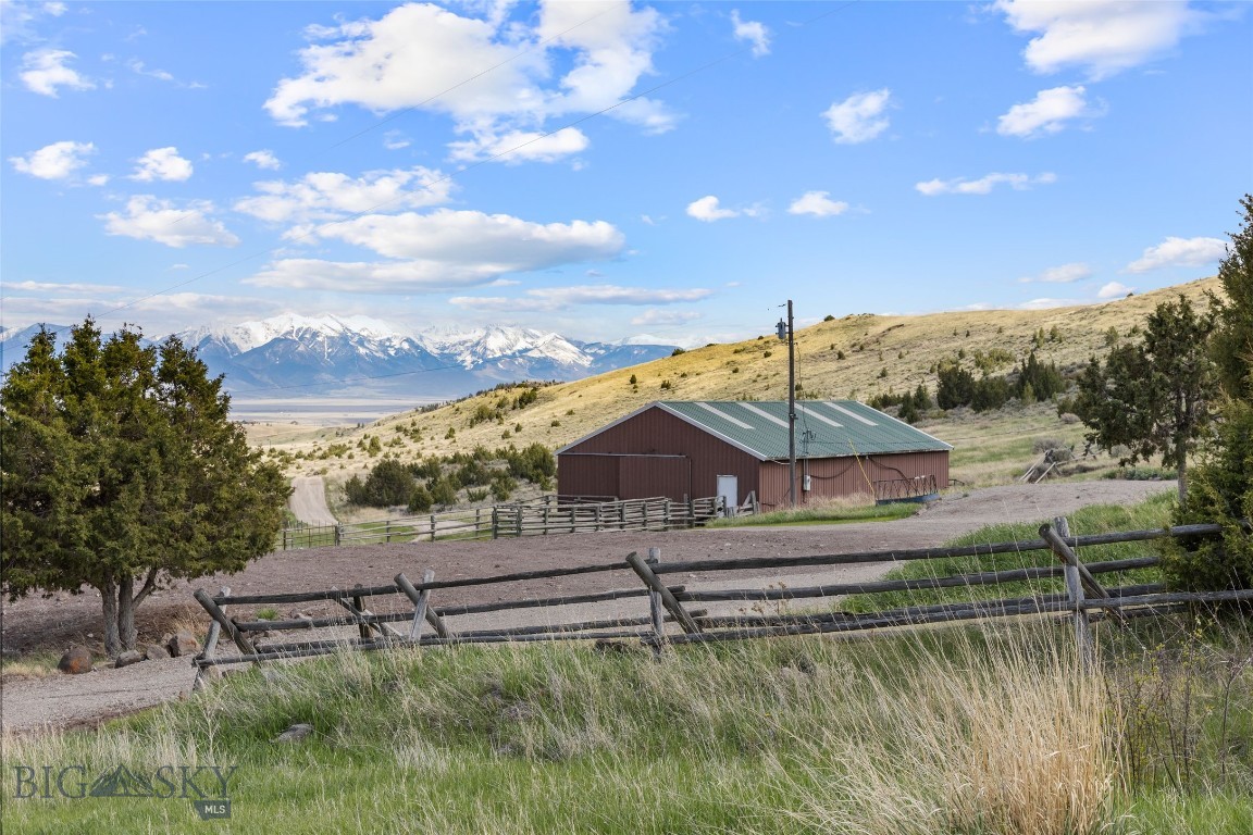 107 Dry Creek Trail