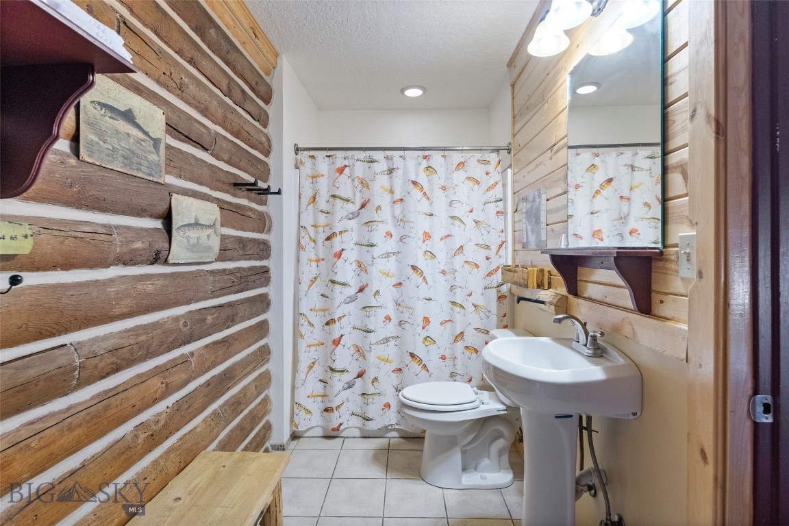 701 Bauer Lane 6