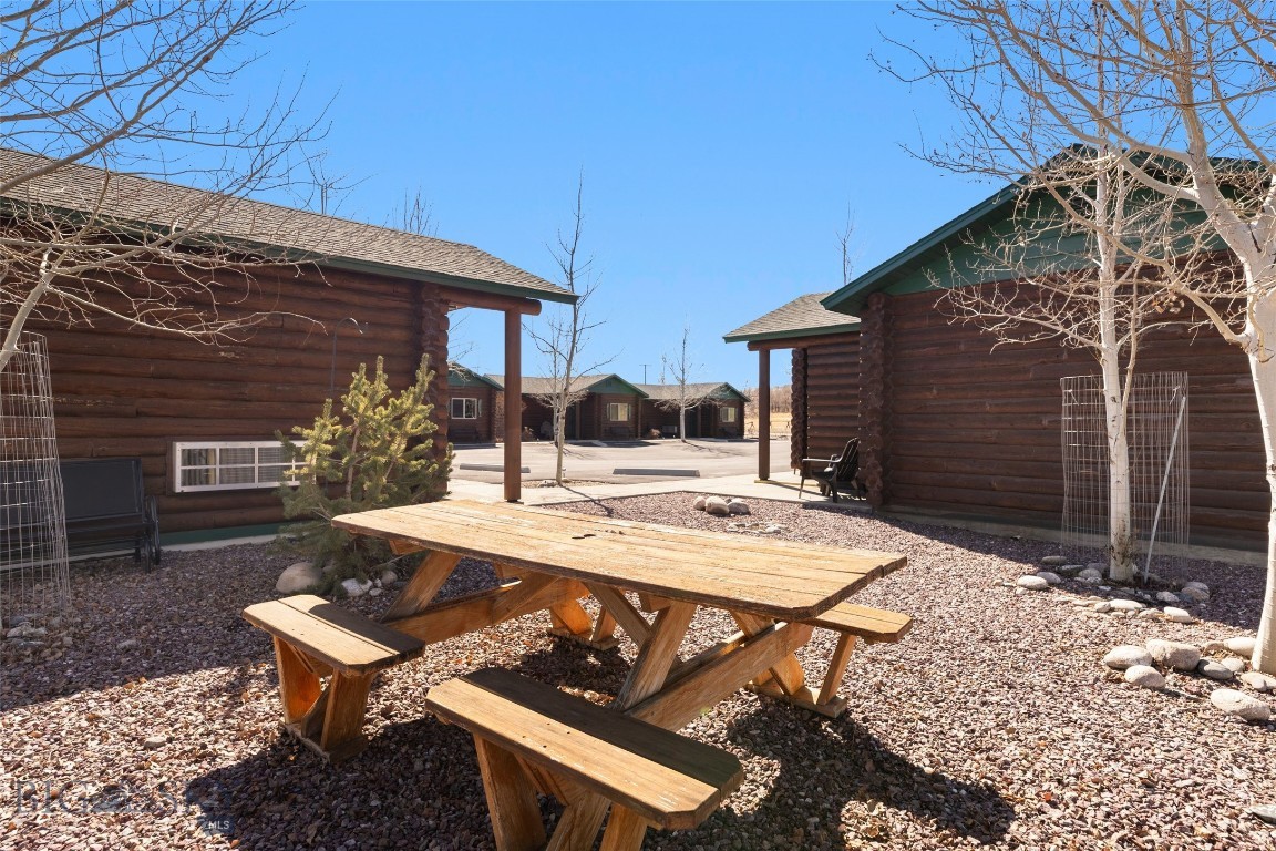 701 Bauer Lane 7