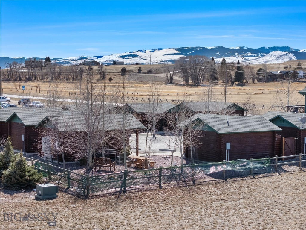701 Bauer Lane 7