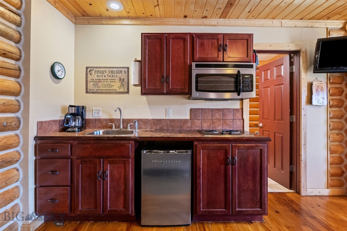 701 Bauer Lane 7