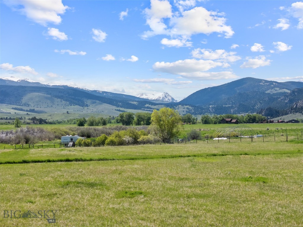 Tract E Shining Mountains West