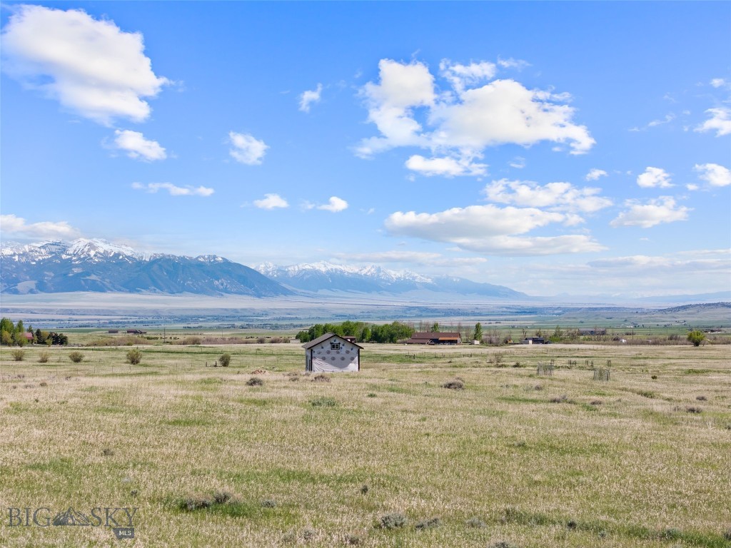 Parcel 87B Shining Mountains West