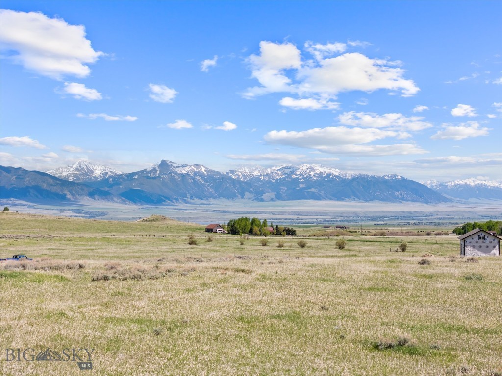 Parcel 87B Shining Mountains West