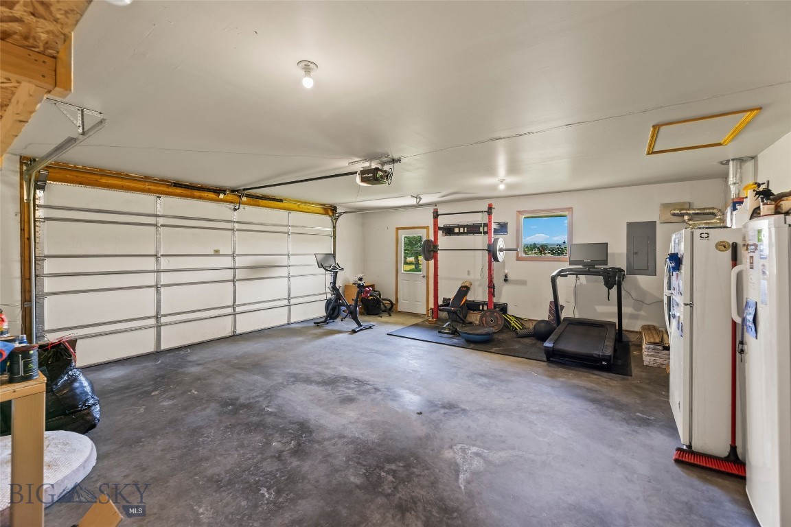 39 Rainbow Loop Drive