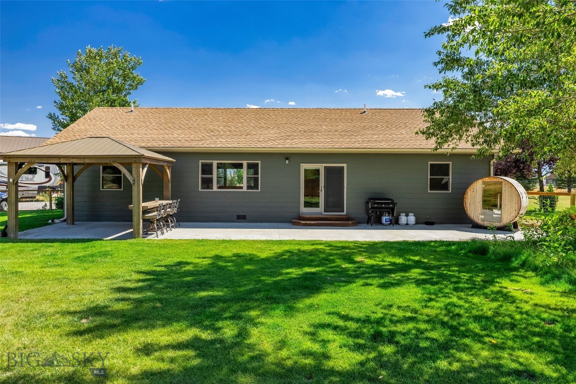 39 Rainbow Loop Drive