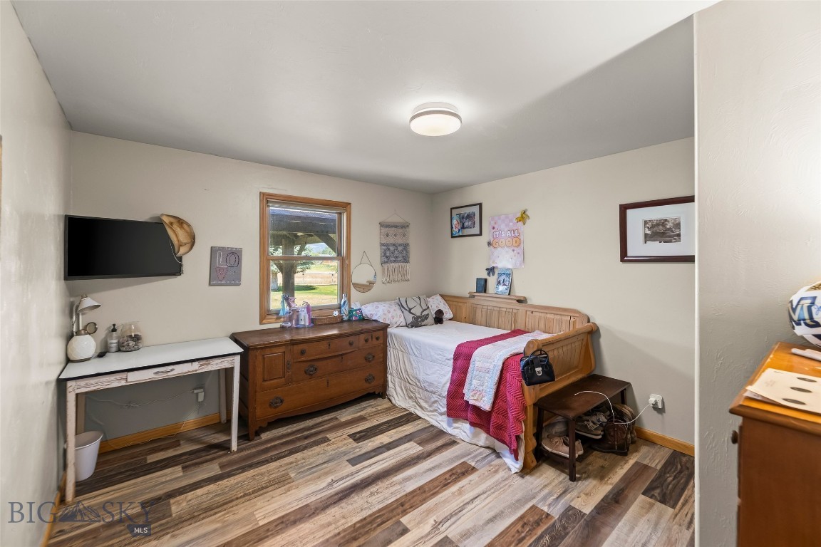 39 Rainbow Loop Drive