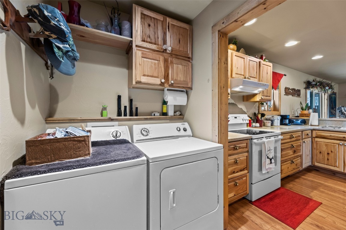 10 S Rainbow Loop Drive