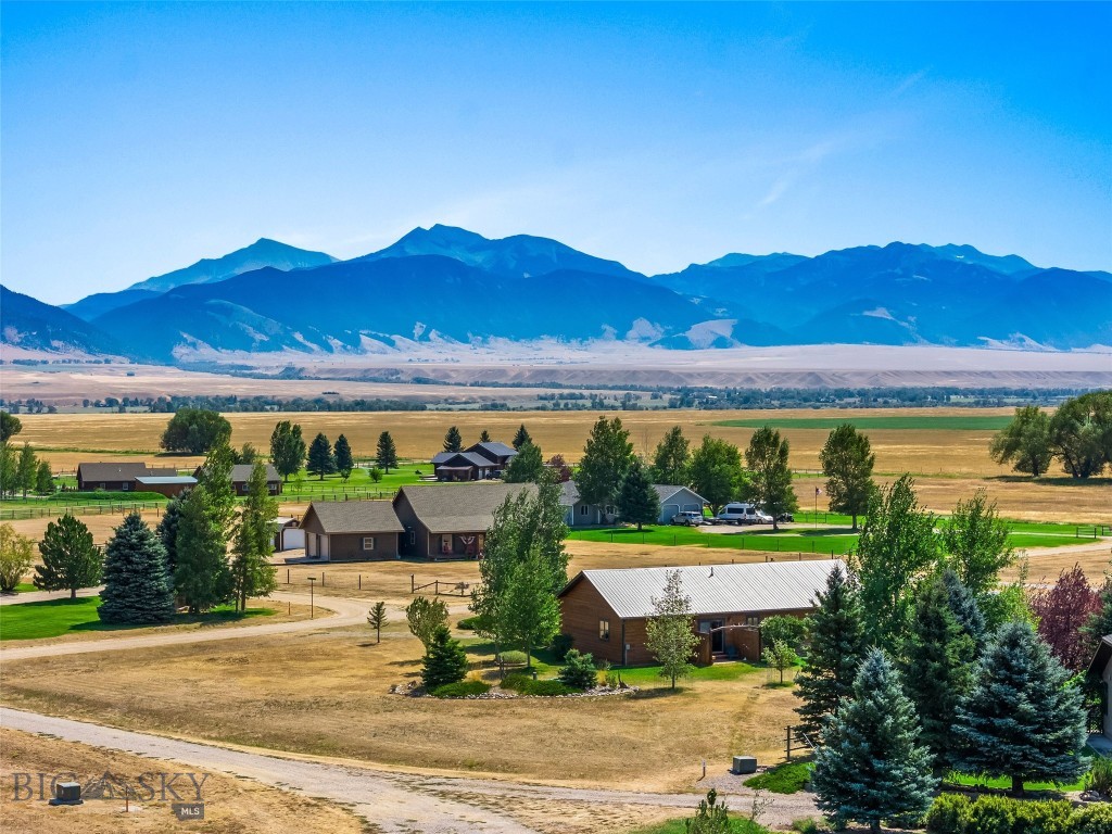 10 S Rainbow Loop Drive