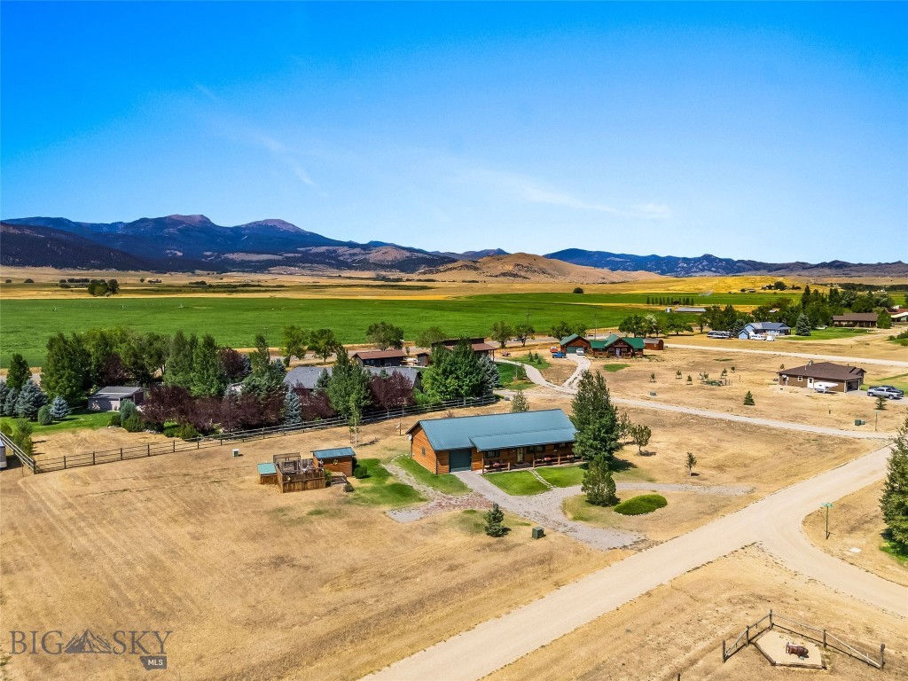 10 S Rainbow Loop Drive