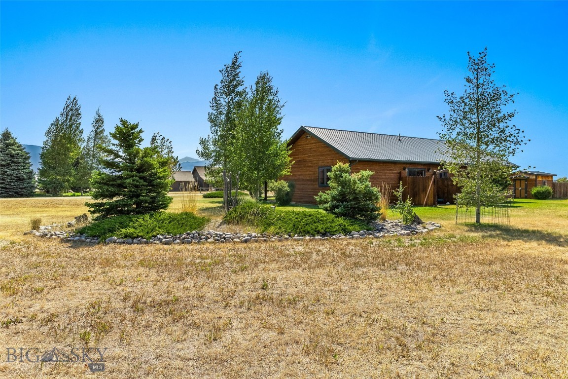 10 S Rainbow Loop Drive