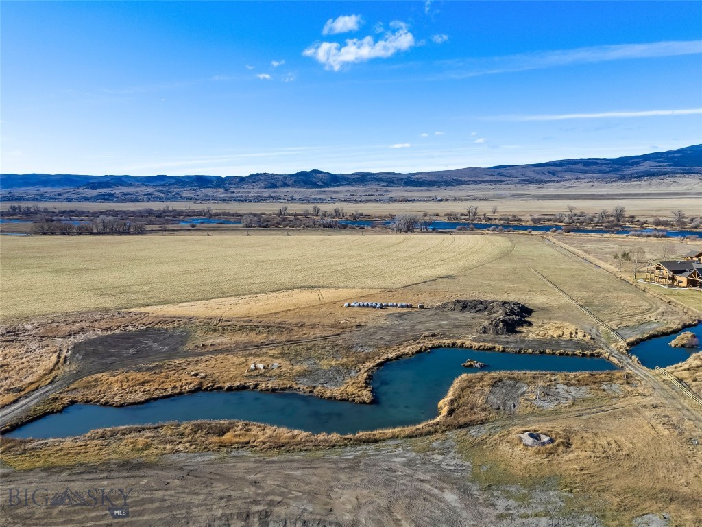 311 Jeffers Loop Road