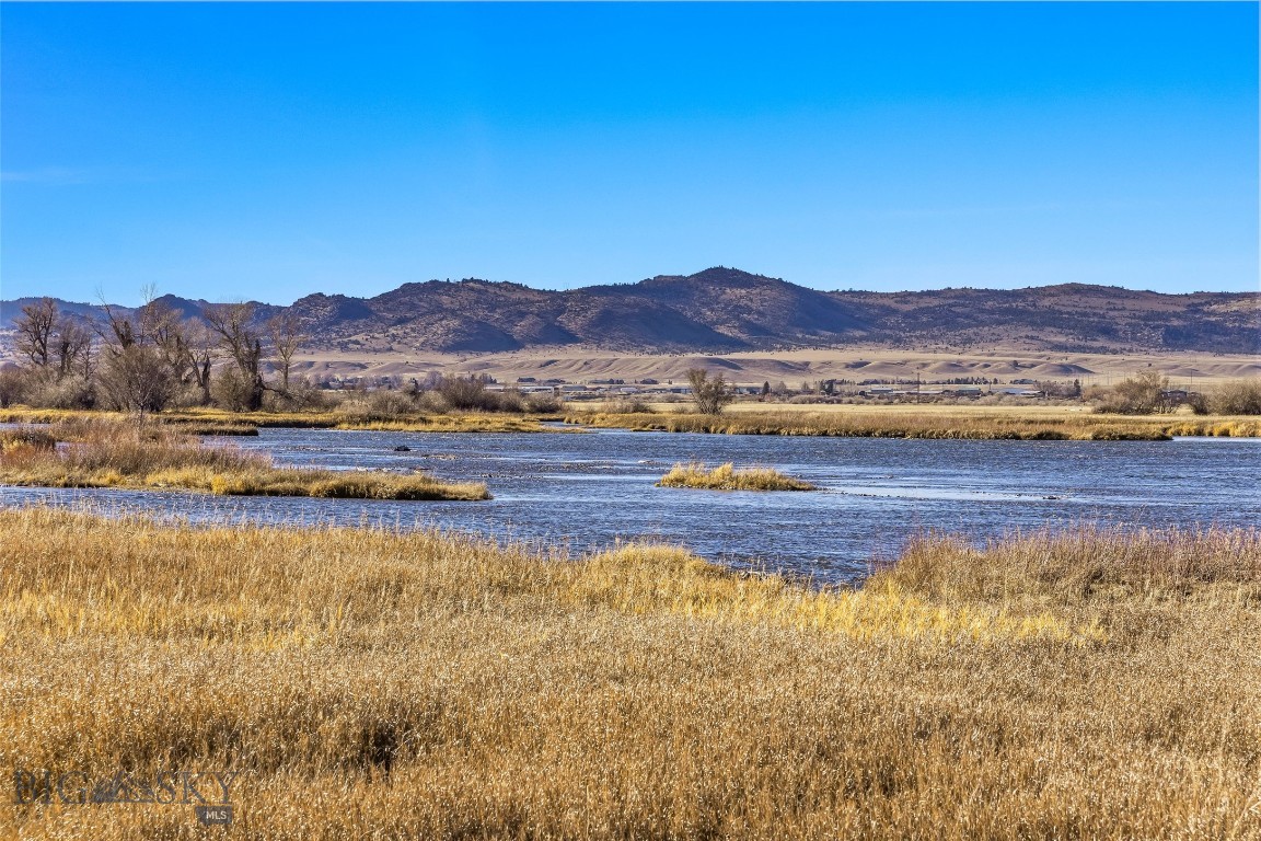 311 Jeffers Loop Road