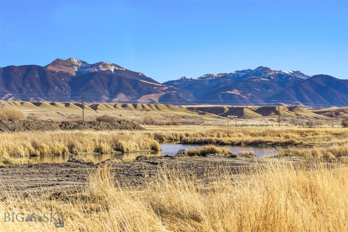 311 Jeffers Loop Road