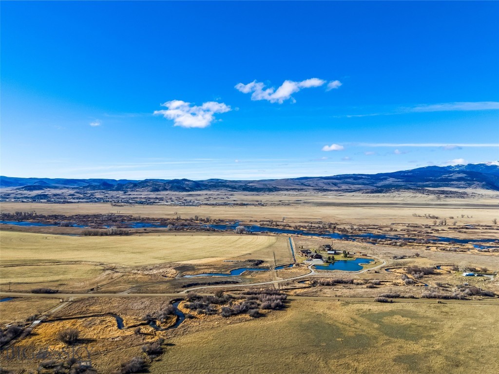 311 Jeffers Loop Road