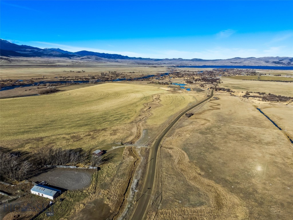 311 Jeffers Loop Road