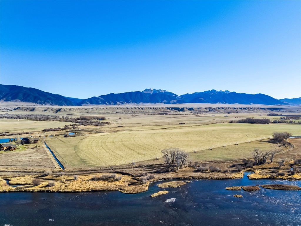 311 Jeffers Loop Road