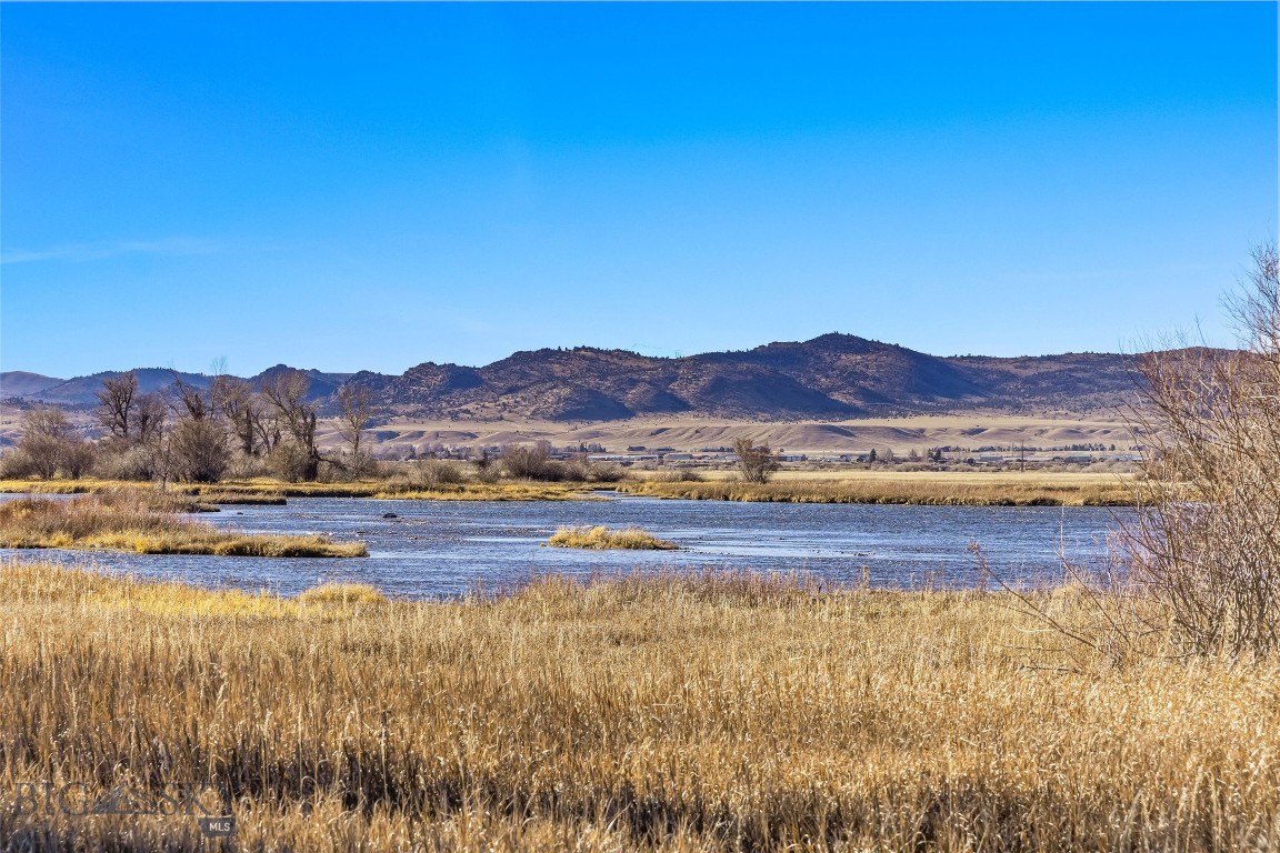 311 Jeffers Loop Road