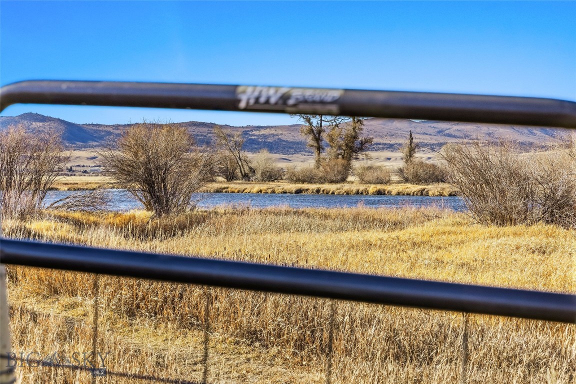 311 Jeffers Loop Road