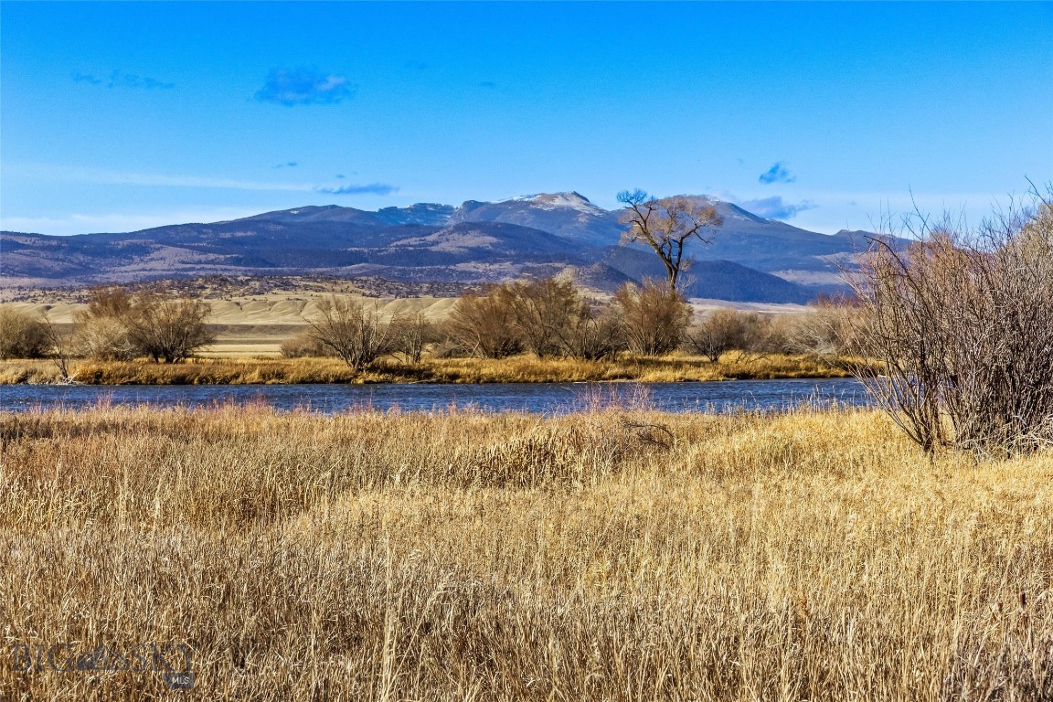 311 Jeffers Loop Road