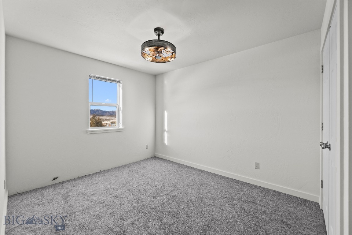 415 E Madison