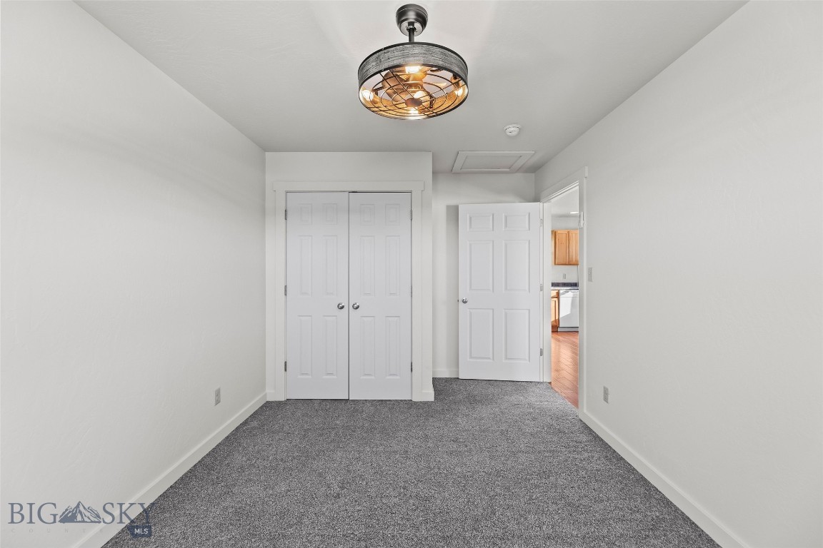 415 E Madison