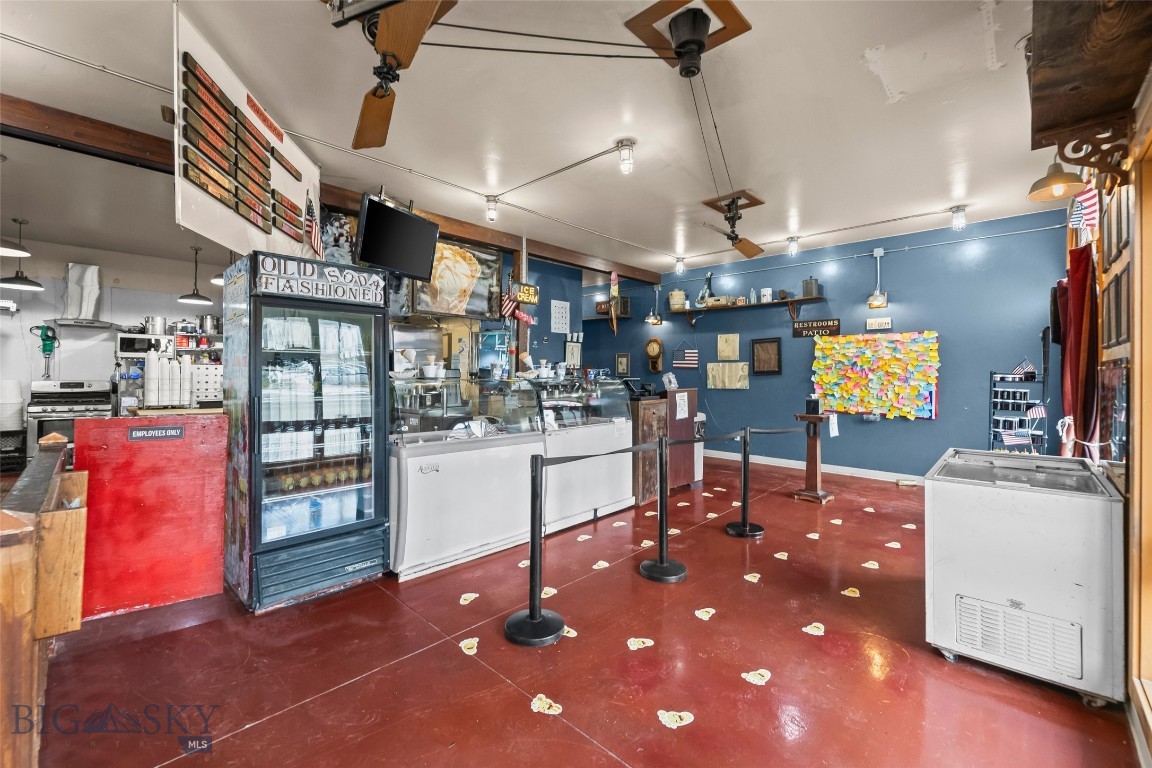 205 W Wallace Street