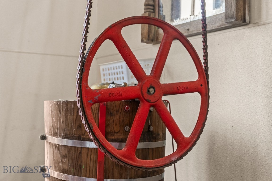 205 W Wallace Street