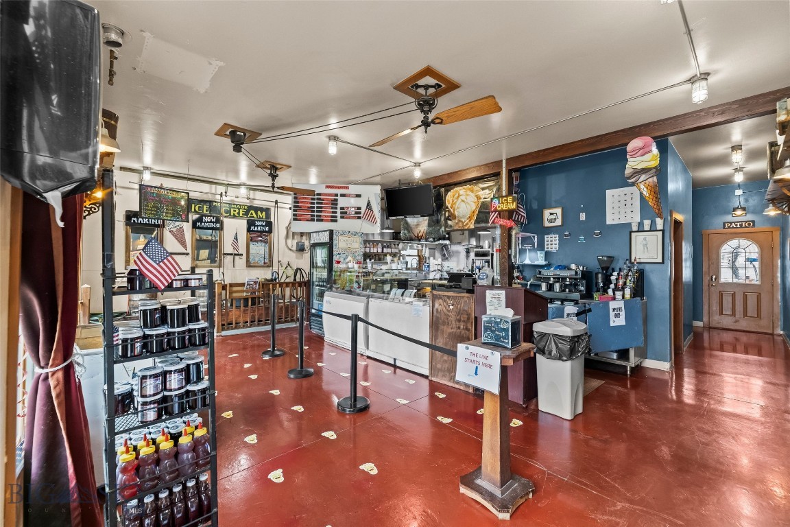 205 W Wallace Street